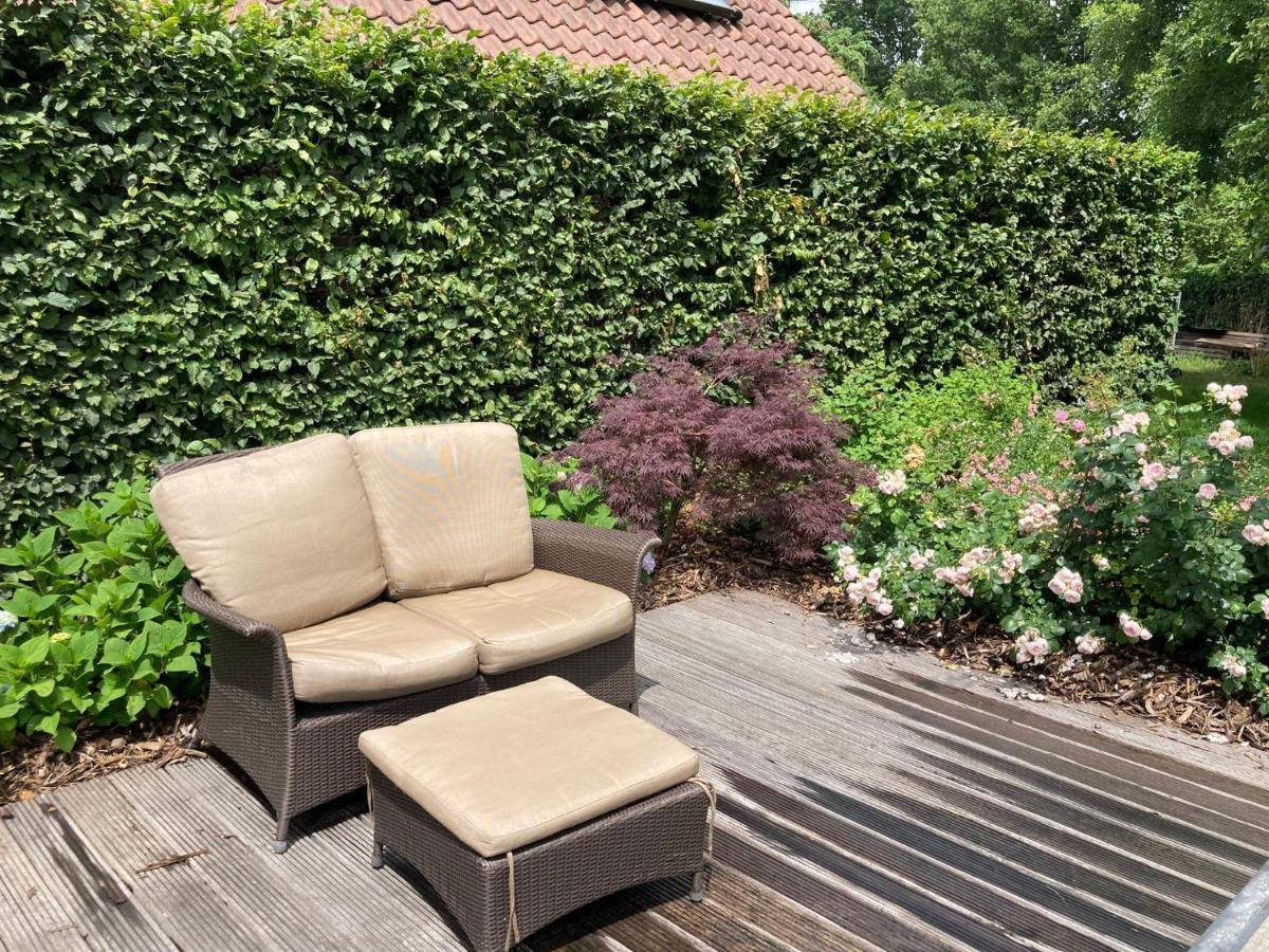 Rustig Appartement In Het Groen Met Terras Kontich Exterior photo